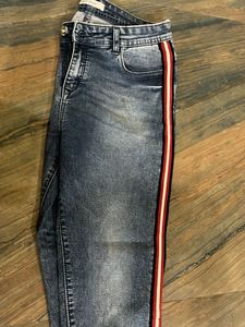 Striped Trim Jeans
