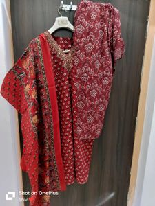 Printed Floral Kurta pant with dupatta