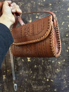 Vintage Leather Crossbody Bag
