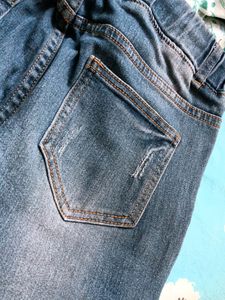 Dark Blue Ripped Jean