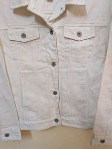 EDDIE BAUER WOMEN&#39;S DENIM JACKET