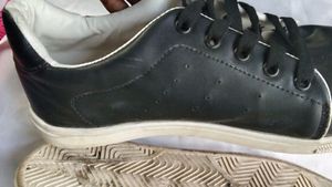 Black Shoes