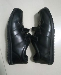 liberty Force 10 black school.shoes