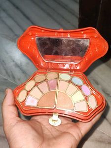 Makeup Palette