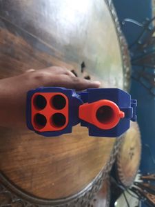 Gun
