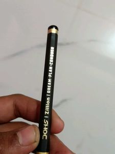 Kajal &amp; Eyeliner