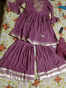 Kurta Sarara Set