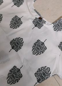 WHITE KURTI FOR WOMEN🤍