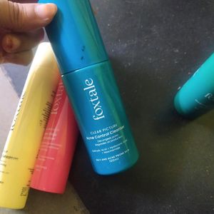 Foxtale Brand Cleanser And Mattifying Sunscreen