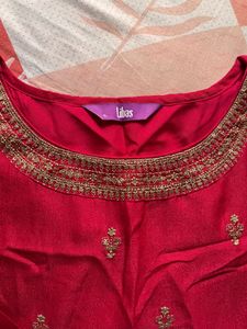 Beautiful Women Festive Kurta