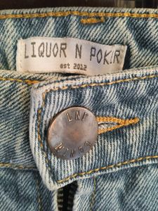 GRAPHIC JEANS