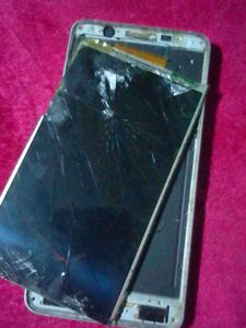 Dead Samsung Phone You Can Use Spare Parts