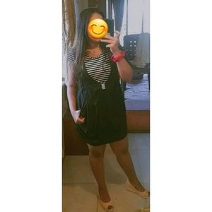 CUTE BLACK WHITE DRESS WITH BOW POCKETS