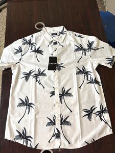 SHEIN New With  Tag Palm Print Shirt