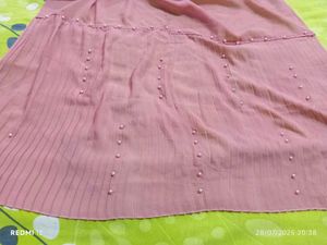 Pink Pleated Pearl Stole