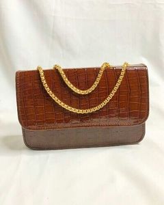 Brand new Stylish Purse/sling bag/Handbag for girls and women