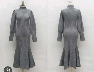 Stylish Gray Knit Midi Dress