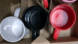 7 Coloured Ceramic Mugs(1 MUG ABSOLUTELY FREE)