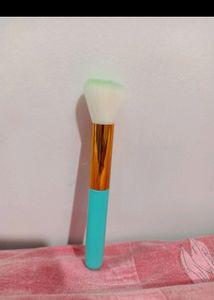 😍 Beautiful Blush Brush 😍