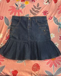 Denim Frill Skirt With Heart Back Pocket