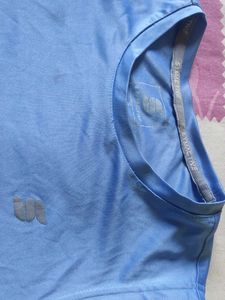 I Am Selling Muscle t Shirt