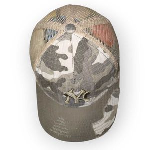 New Era NY Yankees Camo Trucker Cap - Original