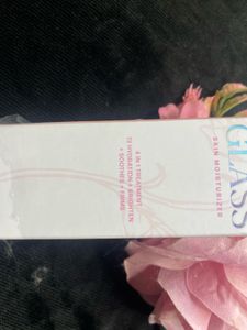 Suroskie Rose Glass Skin Moisturizer