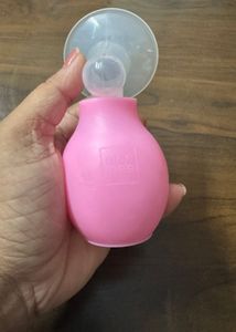 Compact Travel-Friendly Manual Breast Pump