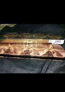 Urban Decay Naked Eyeshadow Palette