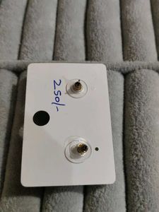 Pearl Drop Earrings - Elegant Design