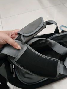 Columbia Grey and Black duffal Bag