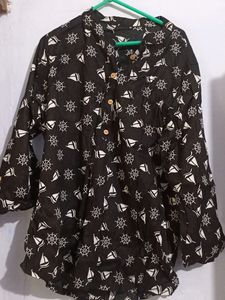Black Shirt Style Top