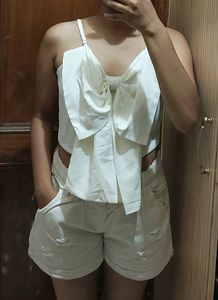 ❗️Negotiable❗️Combo Of Bow Top And Shorts