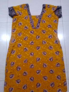 Combo Pack Of 3 Kurtis😄✨