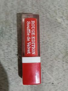 Matt Lipstick Bold Red