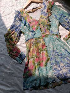Zara Floral  Mini Dress 💙