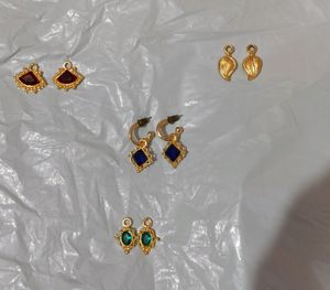 Earings Combo 4 Pairs  New Not Used.. Golden Color
