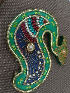 Peacock Stylish Fry Fruit Box