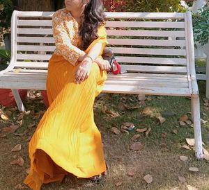 Unique Haldi lehenga