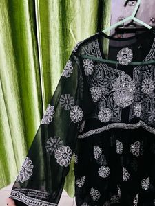 Black Embroidered Kurta
