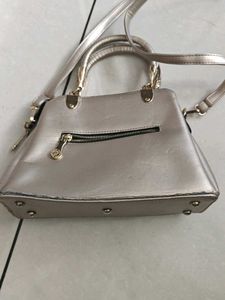Lady Queen Silver Handbag