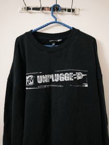 Its A Mtv Unplugged Sweatshirt By H&M