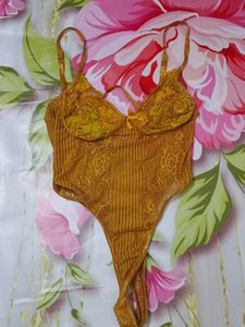 (1046)Lace Bodysuit