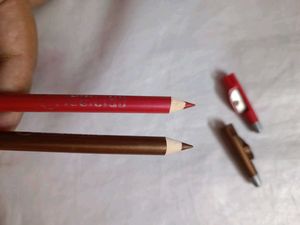 Lip liner