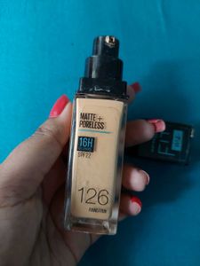 Maybelline Foundation Matte 126 70% Left