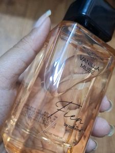 Perfume Vanilla Muse, Fien By MCaffeine
