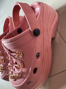 girl women Trendy Pink Clogs