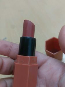 Glam Fam Luvb Lipstick