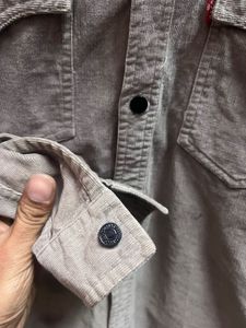 Levi&#39;s Corduroy Shirt - Casual Style