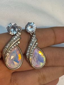 Elegant Teardrop Dangle Earrings